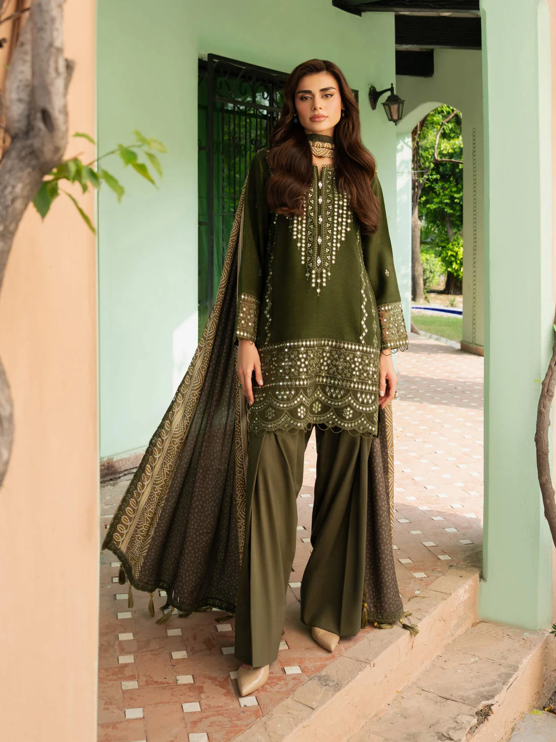 3 Piece Karandi Suit-Embroidered (Unstitched)